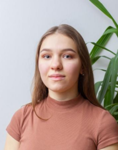 Подробнее о статье Капустина Вероника Сергеевна — Руководитель кружковой работы ДК «Фортуна»
